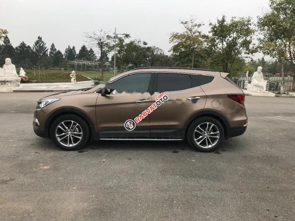 Bán Hyundai Santa Fe 4WD 2016, màu nâu-1