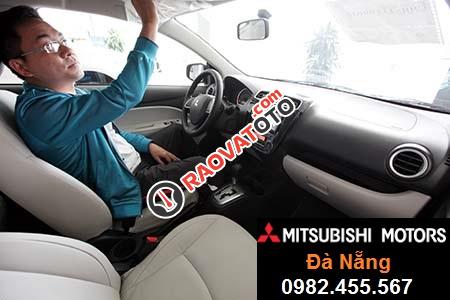 Bán xe Mitsubishi Attrage số tự động đời 2017, màu đỏ, nhập khẩu-5