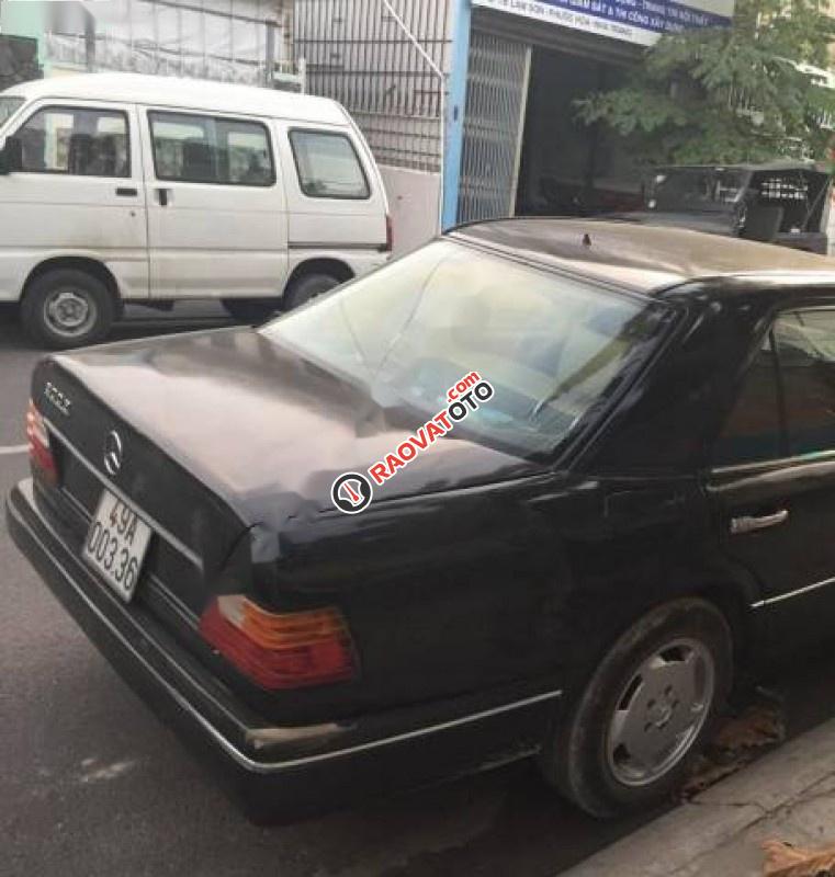 Cần bán xe Mercedes E300 1989, màu đen, nhập khẩu-0