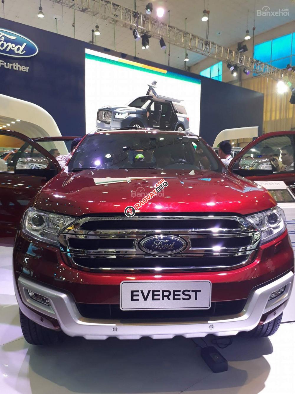 Bảng giá xe Ford Everest, tặng BHTV 61tr, phụ kiện, trả góp 85% LS thấp. Tel: 0919.263.586-3