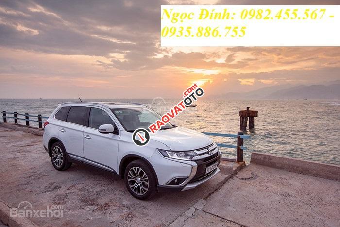 Bán xe Outlander 2.0 nhập Nhật Đà Nẵng, Mitsubishi Outlander Đà Nẵng-1