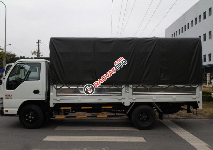 Cần bán xe tải Isuzu 2T2, giá cả cạnh tranh-0