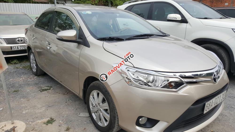 Bán Toyota Vios G 1.5AT màu vàng cát, số tự động, sản xuất 2014-0