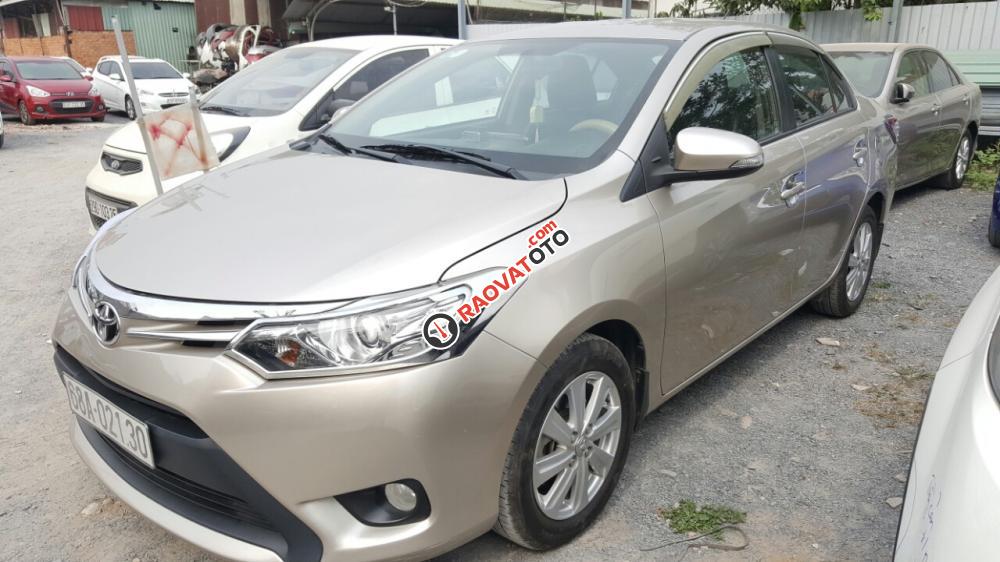 Bán Toyota Vios G 1.5AT màu vàng cát, số tự động, sản xuất 2014-2