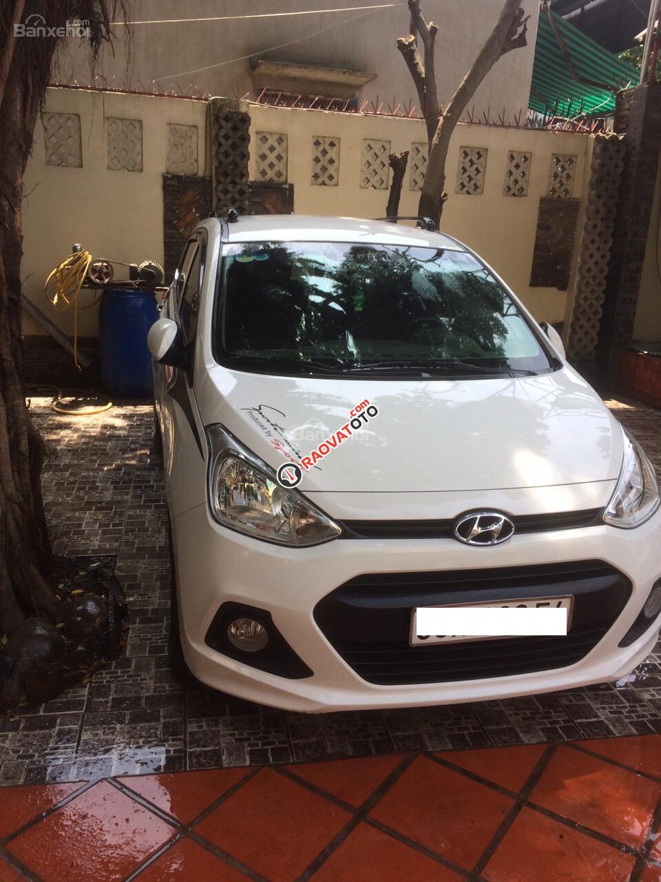 Bán ô tô Hyundai Grand i10 MT nhập khẩu, full options, đời cuối 2016, chính chủ màu trắng-4