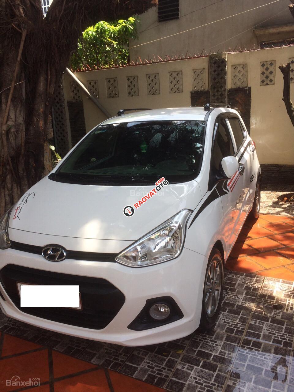Bán ô tô Hyundai Grand i10 MT nhập khẩu, full options, đời cuối 2016, chính chủ màu trắng-3