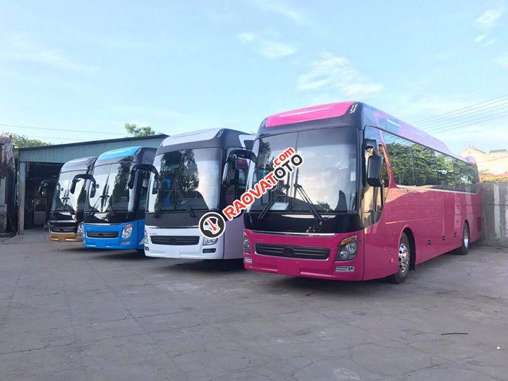 Chuyên xe 47 chỗ Universe Noble Huế, động cơ Hino call: 0961237211-1