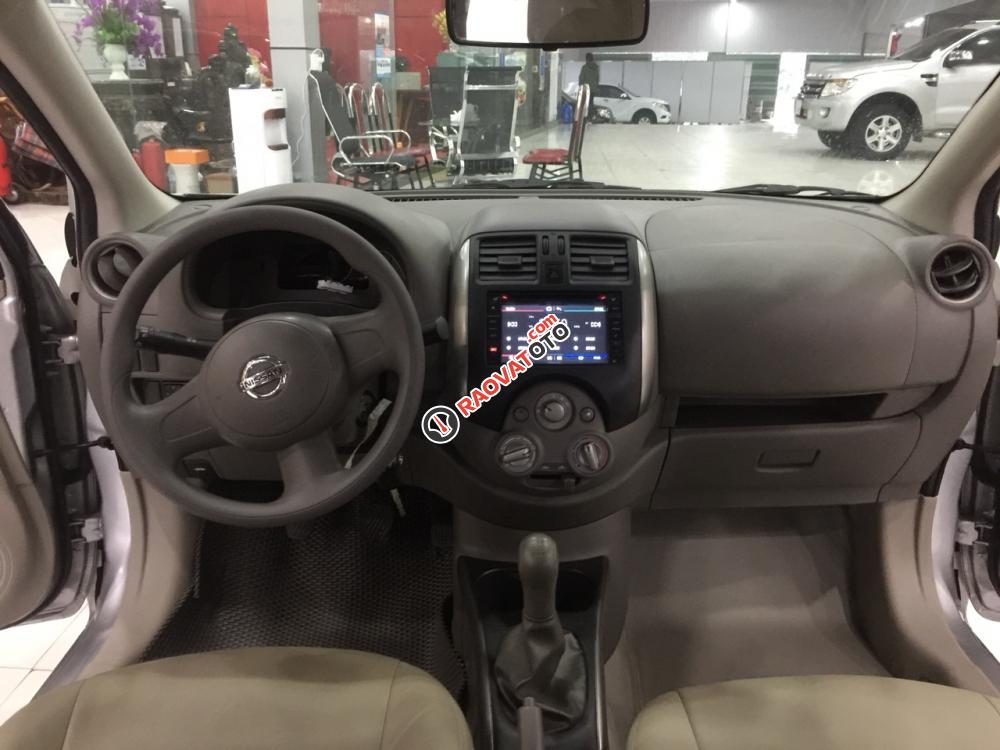 Bán Nissan Sunny 1.5MT năm 2016, màu bạc, 385tr-3