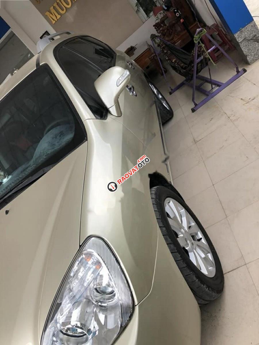 Bán Kia Carens SX đời 2012, màu vàng-1