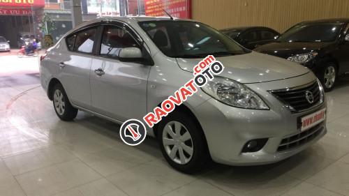 Bán Nissan Sunny 1.5MT sản xuất 2016, màu bạc-8