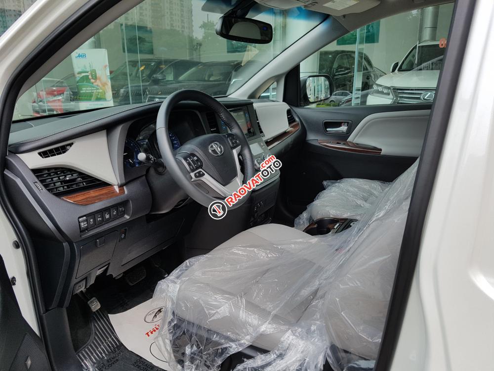 Bán xe Toyota Sienna Limited AWD năm 2016, màu trắng, nhập khẩu chính hãng-1