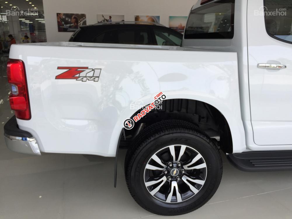 Bán ô tô Chevrolet Colorado 2.8 AT 4X4 sản xuất 2017, hỗ trợ vay 80%, gọi Ms. Lam 0939 19 37 18-3