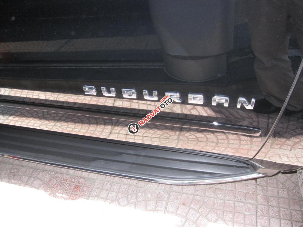 Cần bán xe Chevrolet Suburban đời 2016, màu đen, nhập khẩu-11