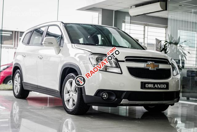 Mua xe trả góp Chevrolet Orlando LTZ, hỗ trợ NH trả trước tối thiểu 160 đồng, bảo hành 3 năm. LH Nhung 0907.148.849-7
