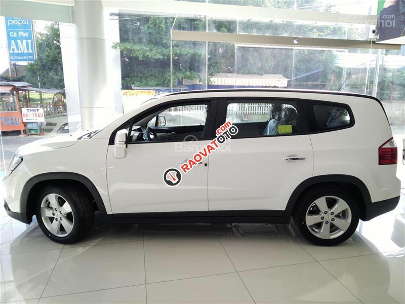 Mua xe trả góp Chevrolet Orlando LTZ, hỗ trợ NH trả trước tối thiểu 160 đồng, bảo hành 3 năm. LH Nhung 0907.148.849-4