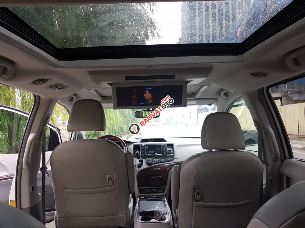 Bán xe Toyota Sienna 3.5 Limited, sản xuất 2014 đăng ký lần đầu 2016, màu trắng bản đủ-13