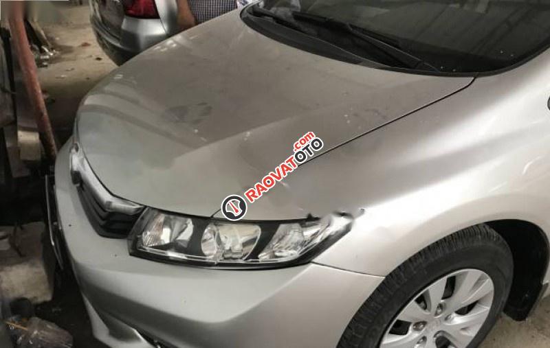 Bán Honda Civic 1.8 MT sản xuất 2014, màu bạc số sàn giá cạnh tranh-3