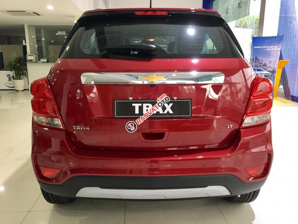 Chevrolet Trax 2017 giảm ngay 90tr tiền mặt trong tháng 10, vay trả góp 100%-3