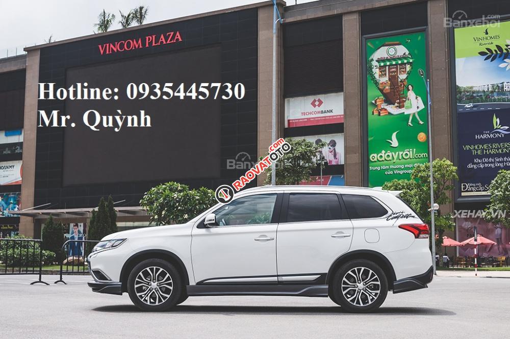 Bán Mitsubishi Outlander- xe 7 chỗ giá tốt tại Quảng Bình- LH 0935445730-1