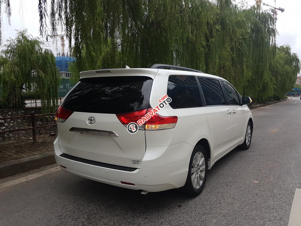 Bán xe Toyota Sienna 3.5 Limited, sản xuất 2014 đăng ký lần đầu 2016, màu trắng bản đủ-17