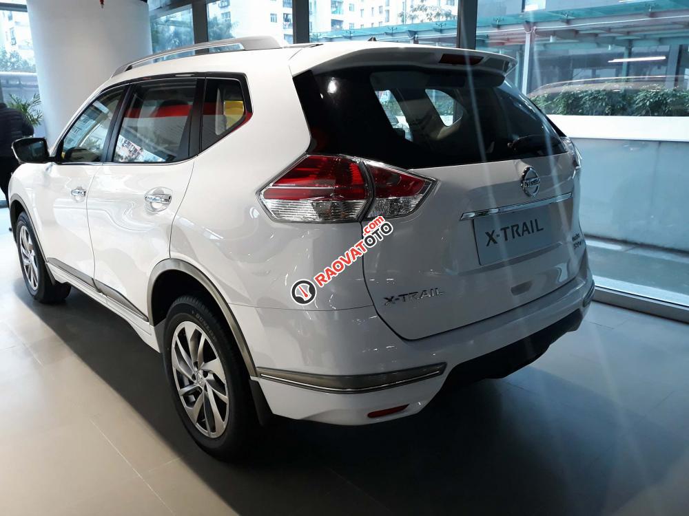 Bán xe Nissan X Trail phiên bản SL Premium 2017, màu trắng giá 918tr-1