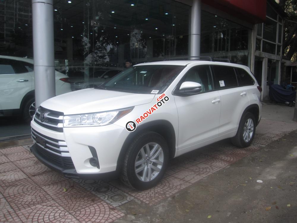 Cần bán Toyota Highlander LE đời 2017, màu trắng, nhập khẩu nguyên chiếc-9