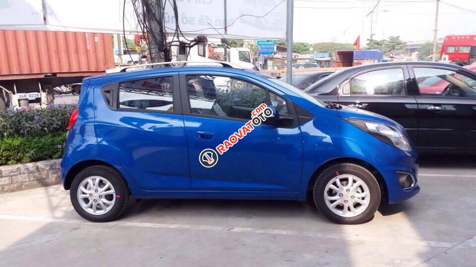 Bán xe Chevrolet Spark 2 chỗ dành cho chị em phụ nữ đưa đón con đi học và đi chợ-5