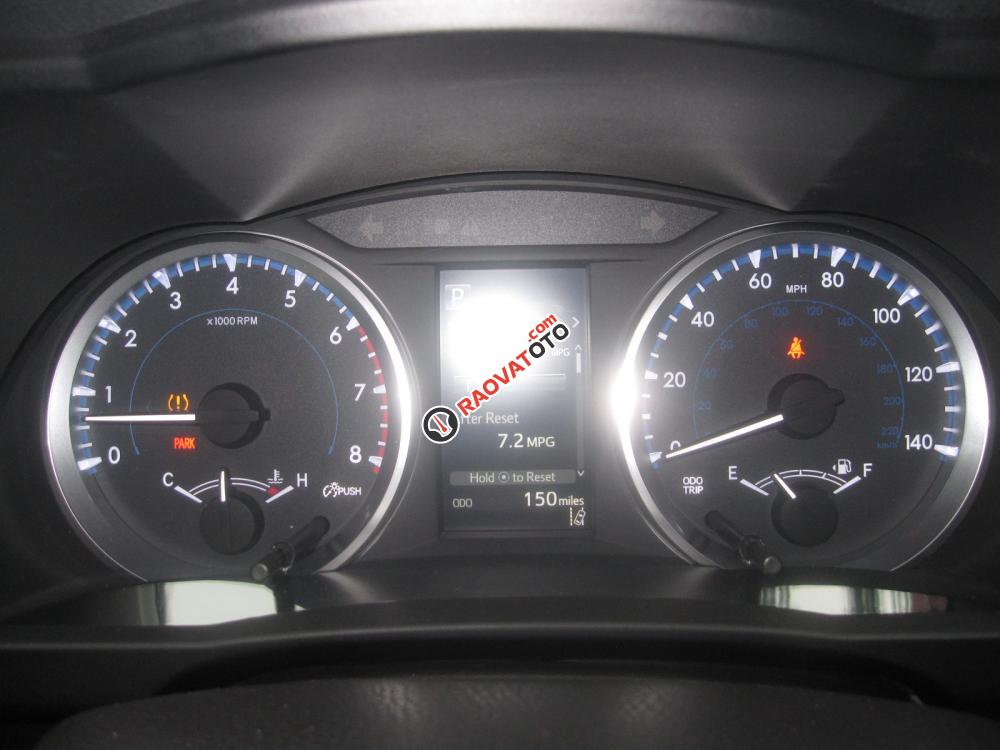 Cần bán Toyota Highlander LE đời 2017, màu trắng, nhập khẩu nguyên chiếc-1