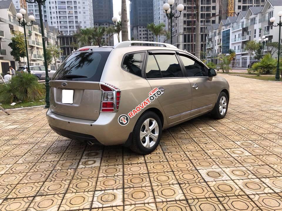 Bán Kia Carens 2.0 EXMT, sản xuất 2016, màu vàng cát, số sàn-7