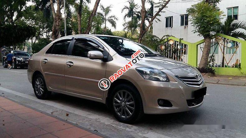 Cần bán xe Toyota Vios E 1.5MT đời 2013, giá tốt-1