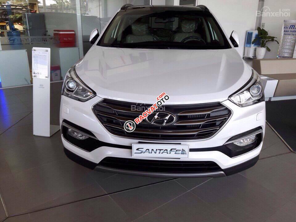 Bán xe Hyundai Santa Fe sản xuất 2017, màu trắng giá tốt - LH: 0939593770-1