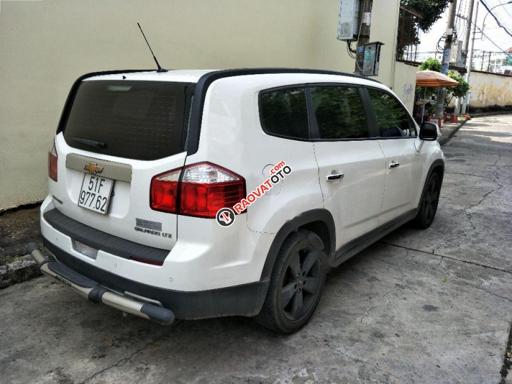 Bán Chevrolet Orlando 1.8LTZ sản xuất 2016, màu trắng, xe gia đình-0