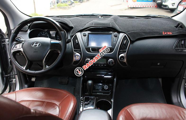 Cần bán xe Hyundai Tucson 4WD sx 2010 tư nhân chính chủ-8
