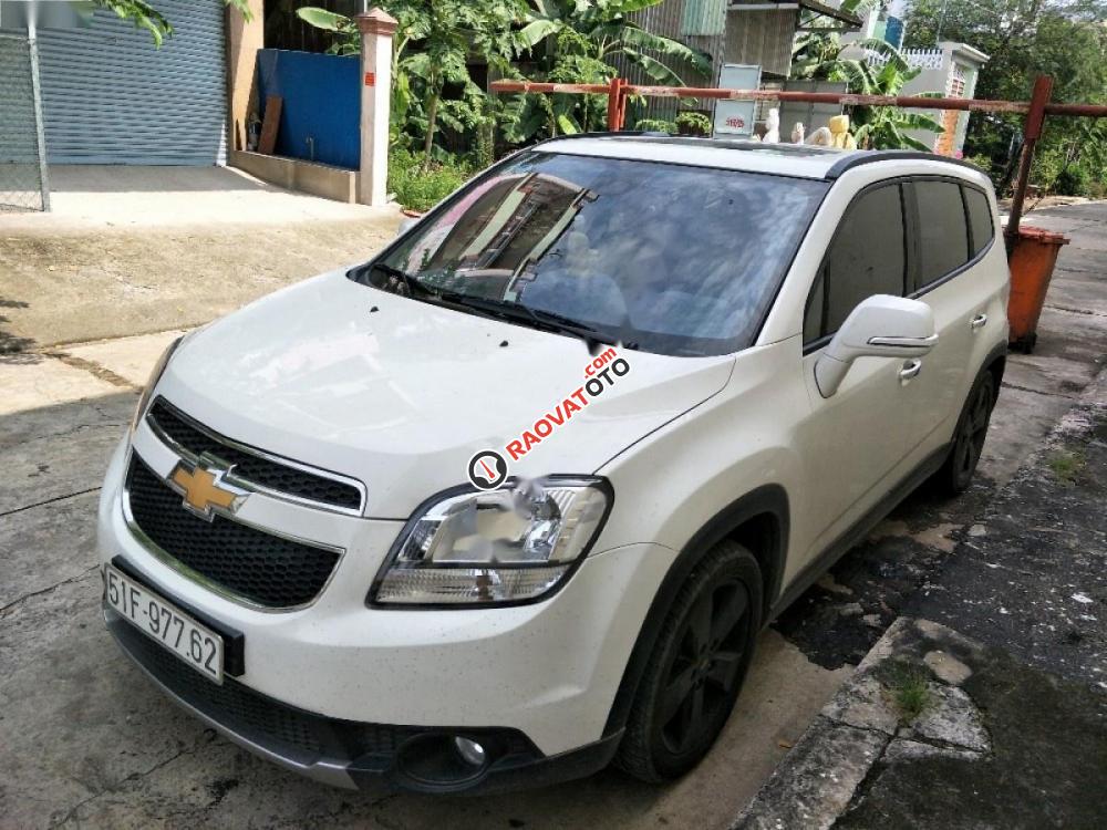 Bán Chevrolet Orlando 1.8LTZ sản xuất 2016, màu trắng, xe gia đình-3