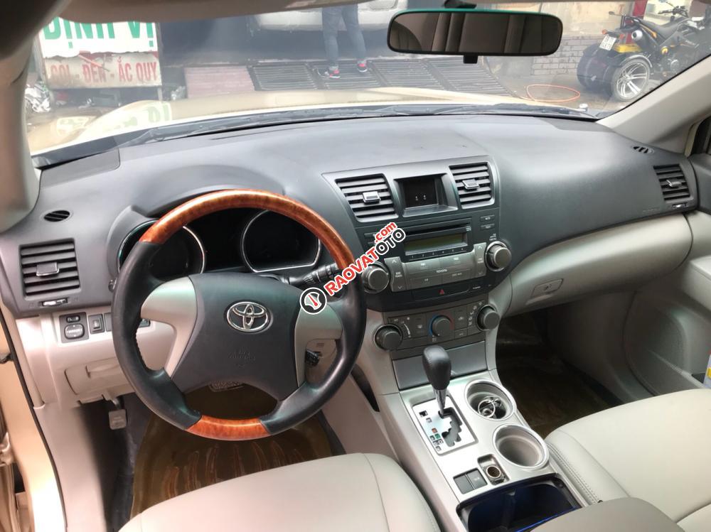 Toyota Highlander năm 2007 màu vàng, 725 triệu, xe nhập-4