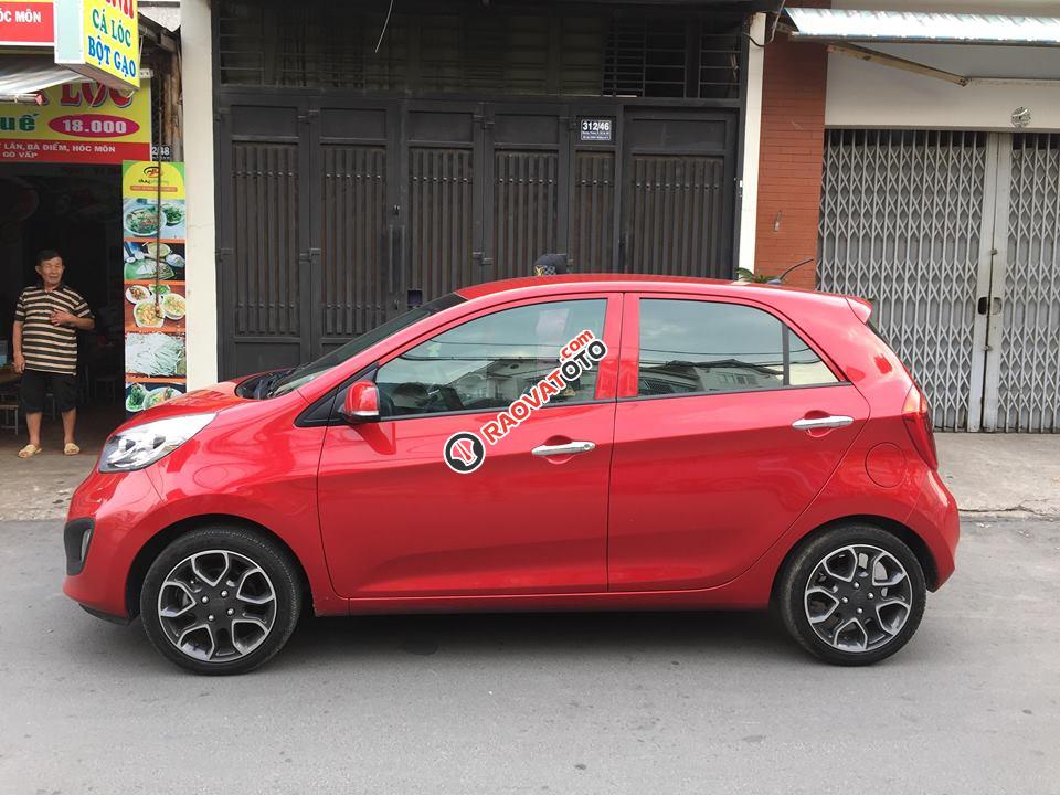 Nhà cần bán Kia MorningS AT 2015, màu đỏ-12