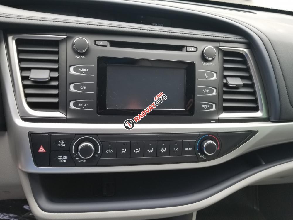 Cần bán xe Toyota Highlander LE năm 2017, màu xanh lam, xe nhập-1