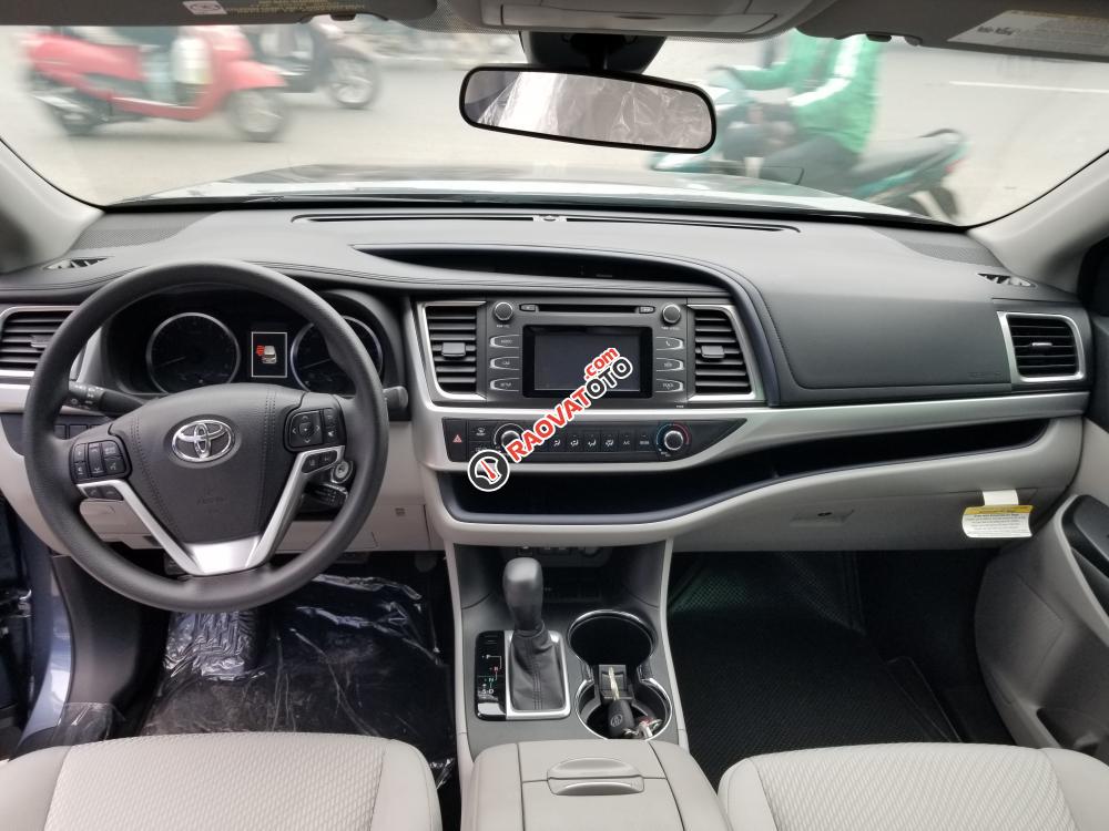 Cần bán xe Toyota Highlander LE năm 2017, màu xanh lam, xe nhập-4