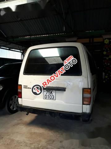 Cần bán gấp Nissan Urvan đời 1994, màu trắng, giá tốt-2