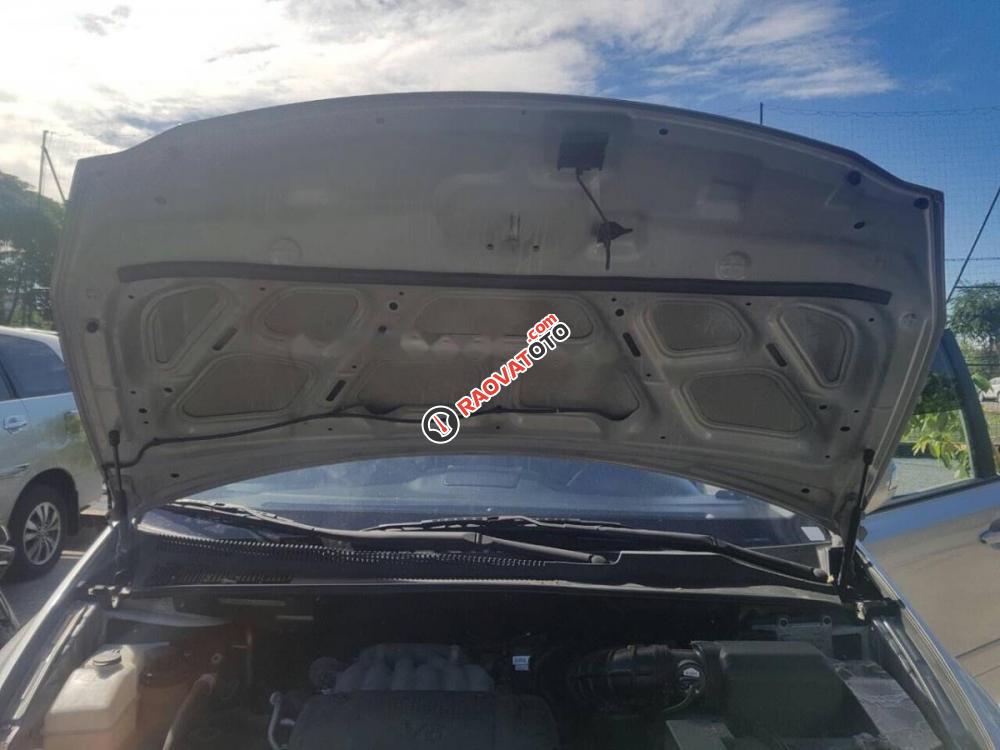 Bán Kia Carnival đời 2011, màu bạc, nhập khẩu nguyên chiếc-6