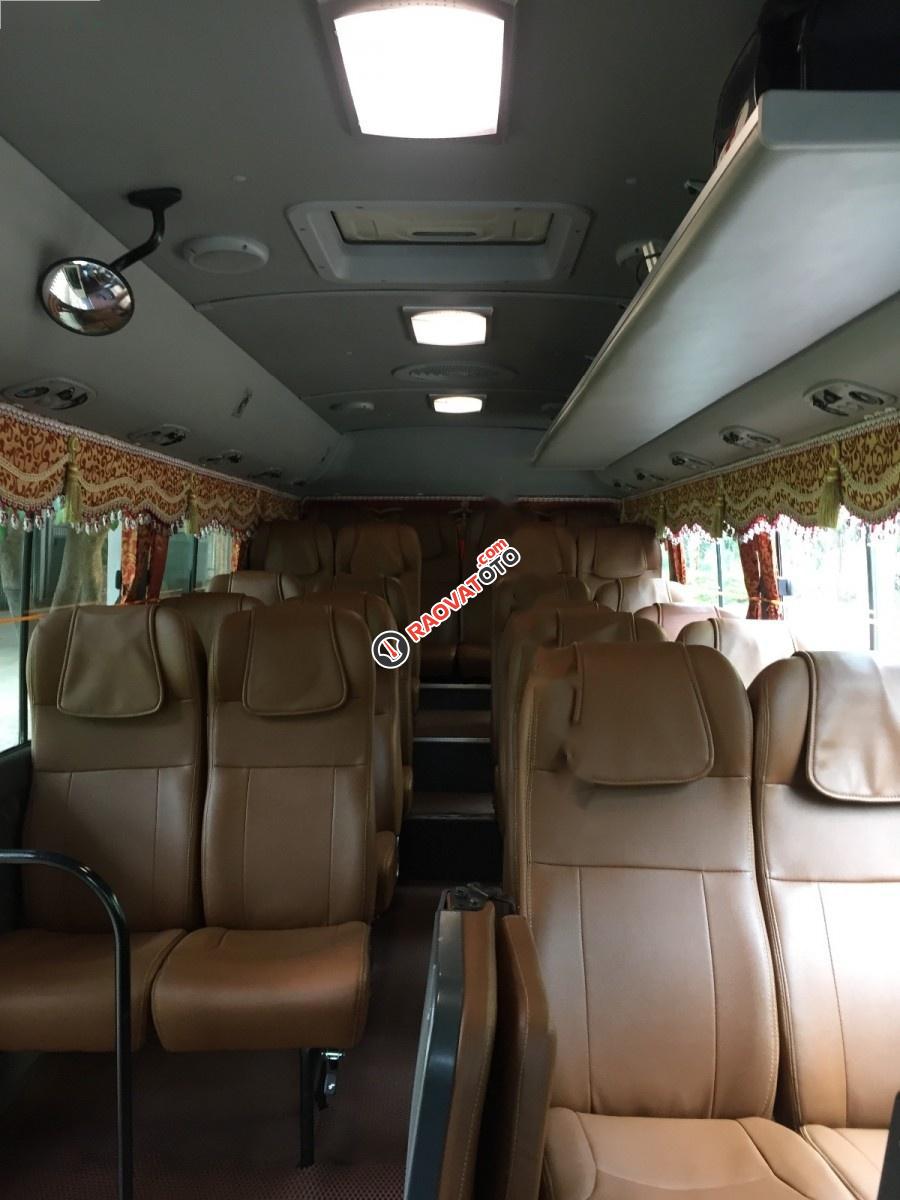 Bán Hyundai County Limousine đời 2014, hai màu-2