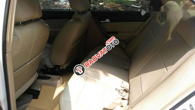 Cần bán xe Chevrolet Aveo 1.5LT đời 2016, màu trắng-4