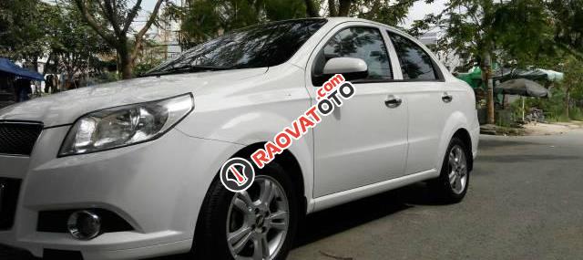 Cần bán xe Chevrolet Aveo 1.5LT đời 2016, màu trắng-3