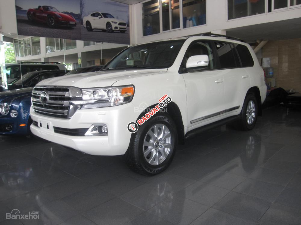 Bán ô tô Toyota Land Cruiser V8 2016 nhập Mỹ-1