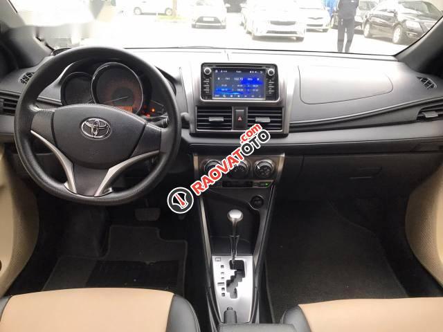 Bán Toyota Yaris E đời 2016, màu trắng, chính chủ, giá cạnh tranh-4