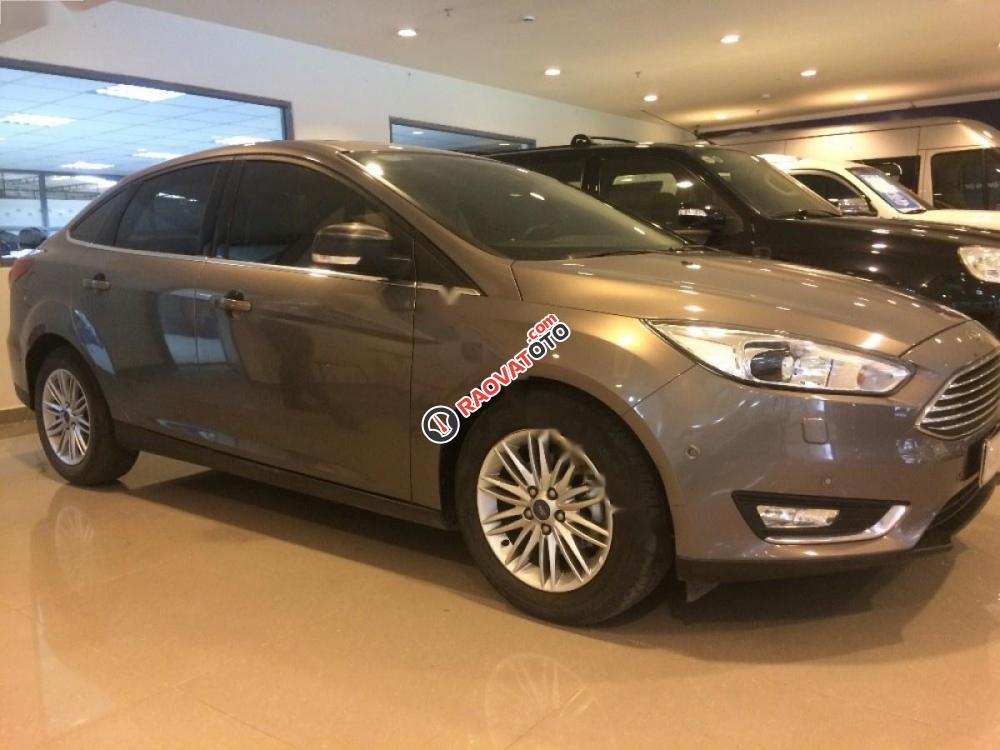 Bán Ford Focus 1.5L Ecoboost đời 2016, màu xám, giá 700tr-9