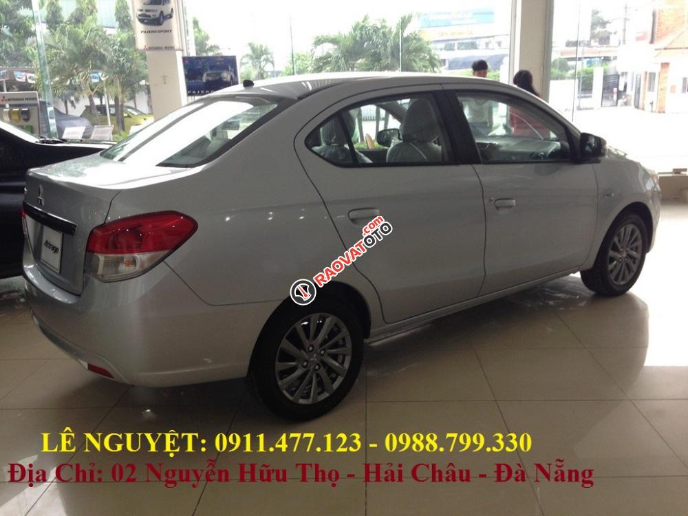 Bán Mitsubishi Attrage 5 chỗ, xe nhập, trả góp 90% xe, 4lit/100km, LH Lê Nguyệt: 0988.799.330-5