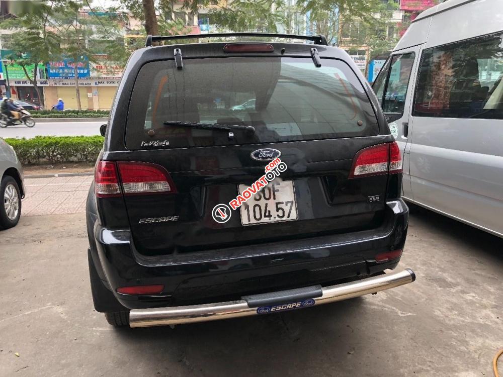 Bán ô tô Ford Escape XLS đời 2013, màu đen-1