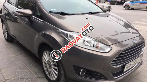 Cần bán xe Ford Fiesta 1.5 AT đời 2015, màu nâu số tự động-12