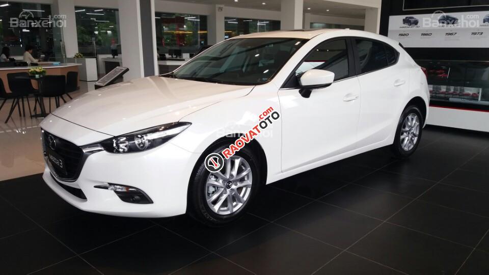 Bán Mazda 3 Facelift hoàn toàn mới, nhiều ưu đãi cực hấp dẫn, hỗ trợ vay mua trả góp lên tới 90%-1